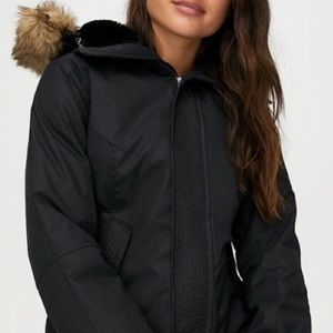 Aritzia TNA black long sleeve Vail parka